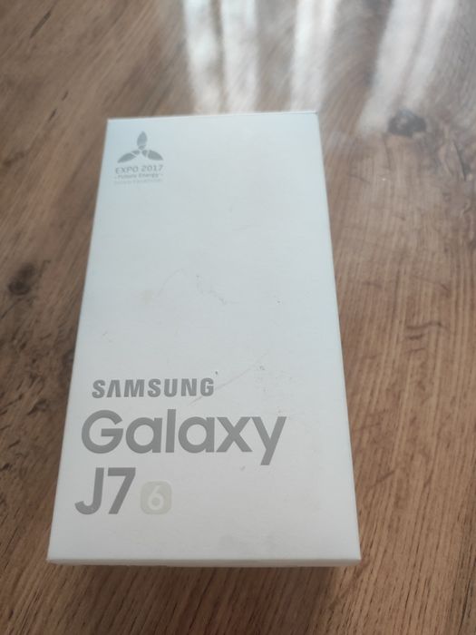 Телефоны сотовые