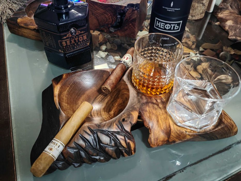 Арт пепелник за пури