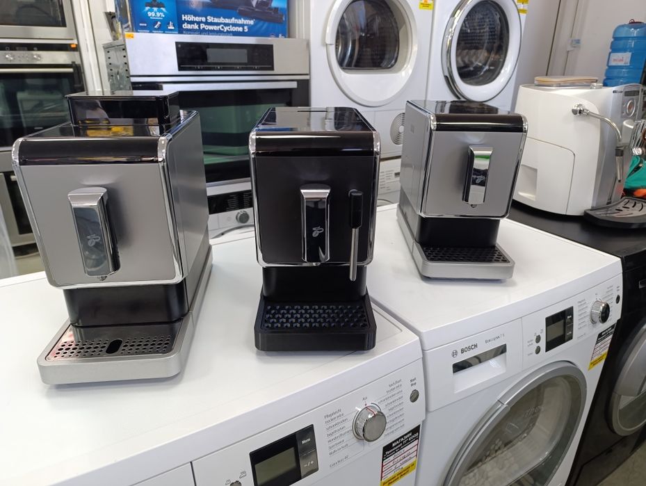 Кафе машини Робот Tchibo Esperto Caffe