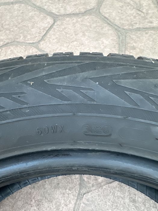 3 anvelope Nokian tyres wr suv4. 215/65 r17