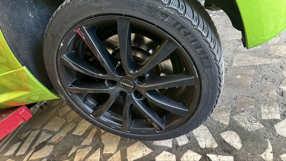 Vand jante Borbet LV5, 8J, ET35, 5/112 si anvelope Michelin 235/40/18