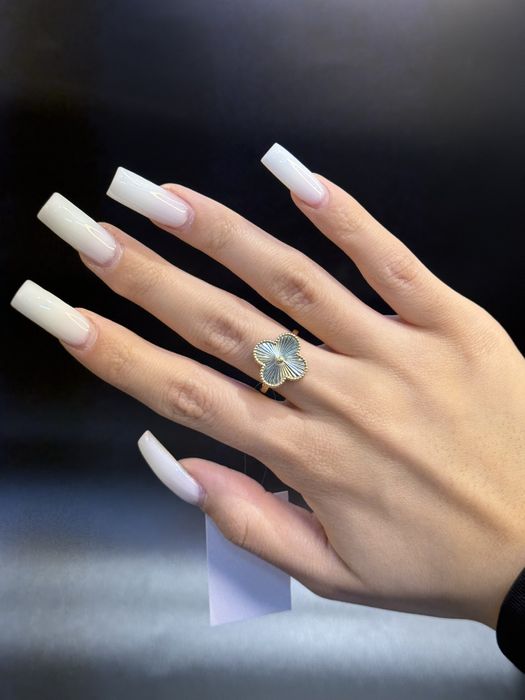 Золото 585  Кольцо Масса: 2,3