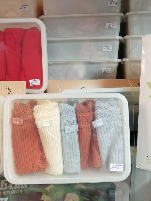 Женское бельё, колготки капроновые, распродажа!!!