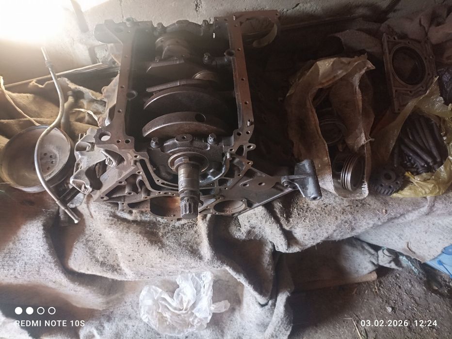Двигатель под ремонт  Ауди 100 2,6