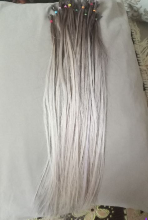 Продам  натуральный волосы