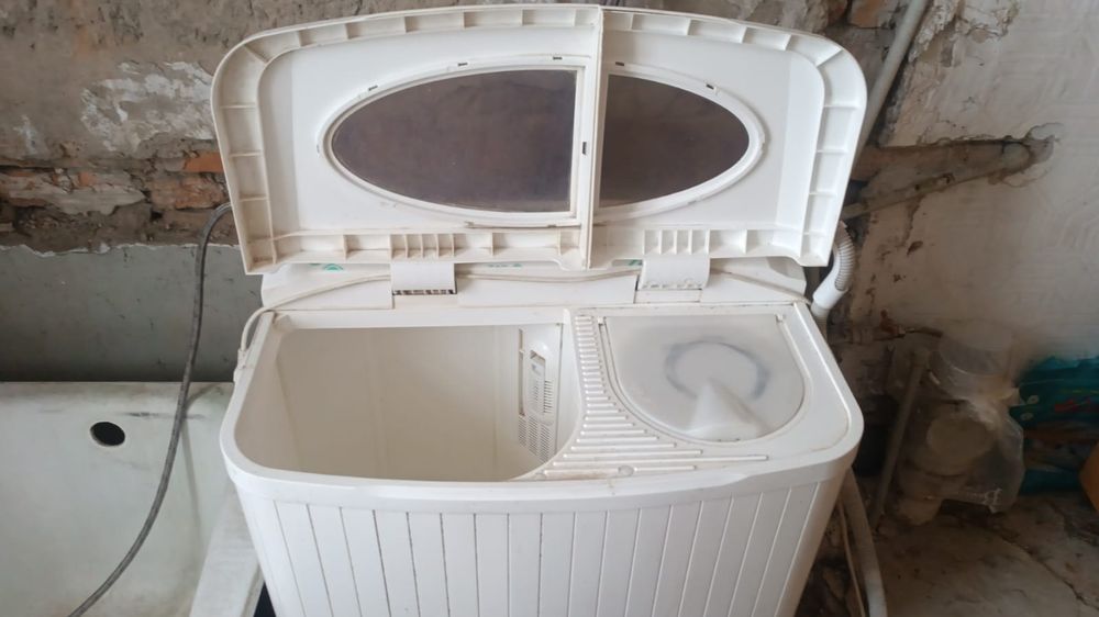 Продам стиральную машинку