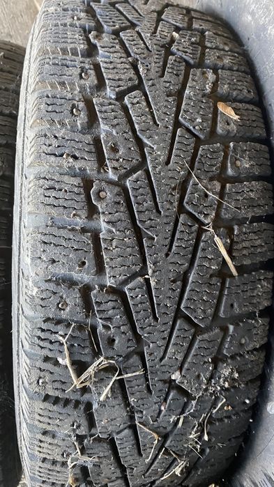 Продам шины 215/65/16