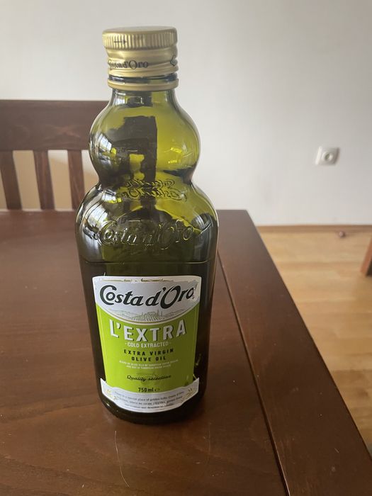 Стъклени бутилки различни