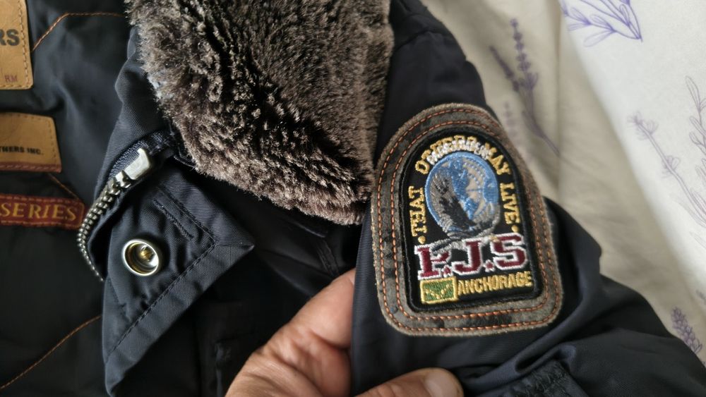 Geaca Parajumpers barbateasca,marime L