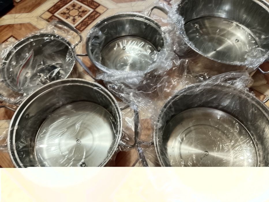 Набор кастрюль новый