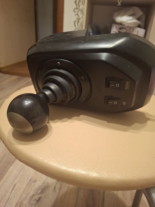 Продам игровой руль