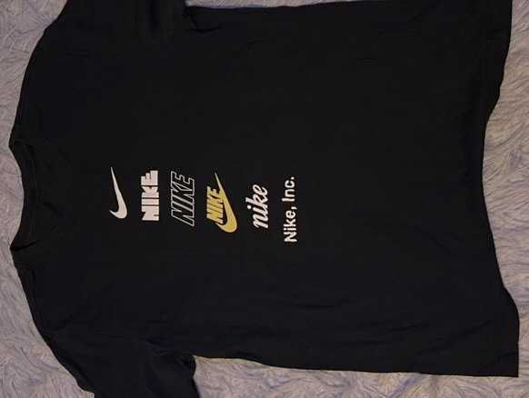 Tricou Nike – mărimea M (logo multiplu)