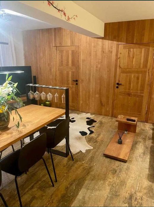 Vând apartament 3 camere decomandat ultracentral
