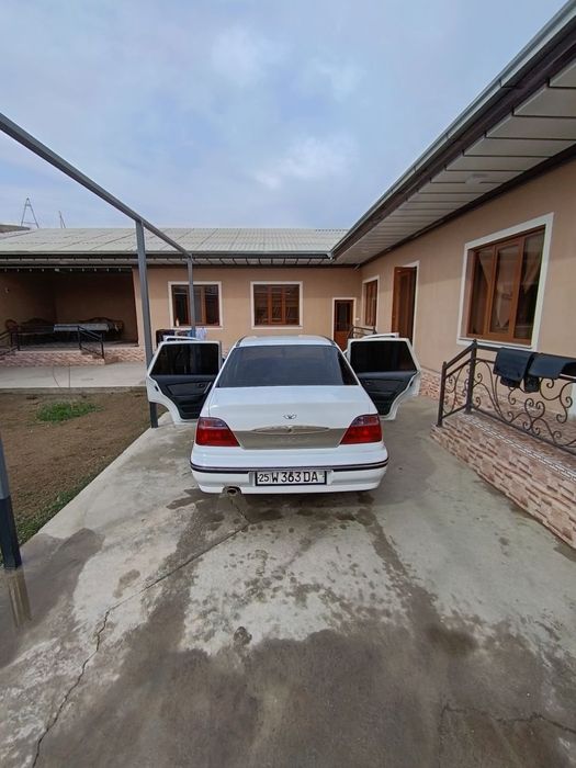 Avto Daewoo nexia1