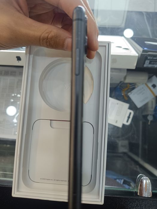 Iphone 11 с гарантией