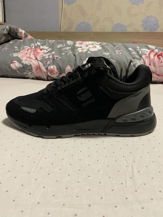 Обувки G Star чисто нови