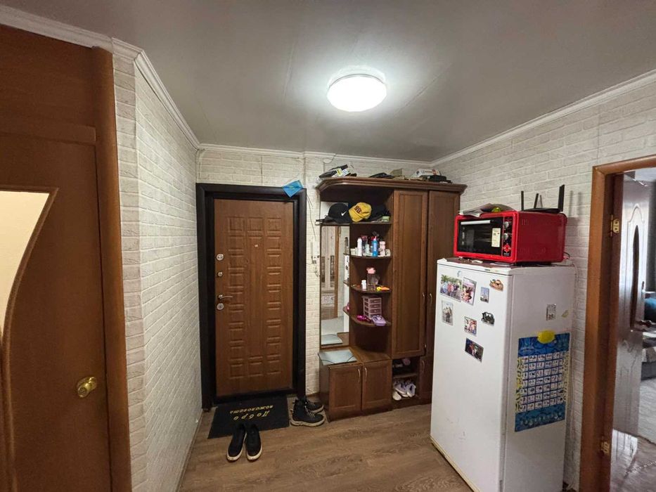 продается 3 комн Квартира в центре майкудука
