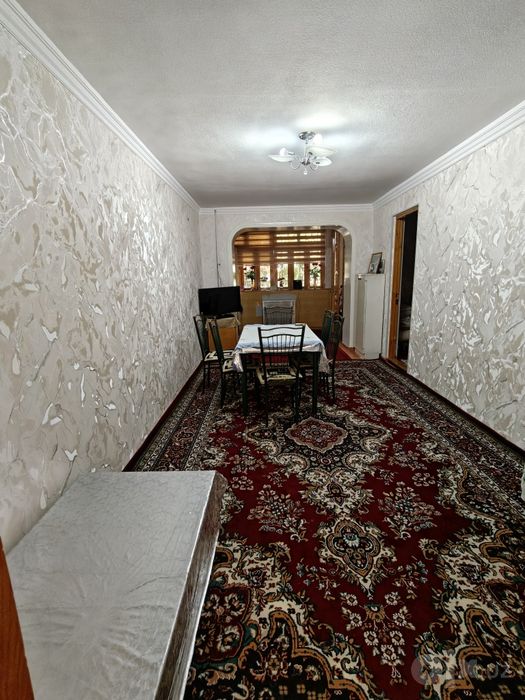 Продается 2х ком квартира на 1 этаже с 6 метровым балконом на Вокзале