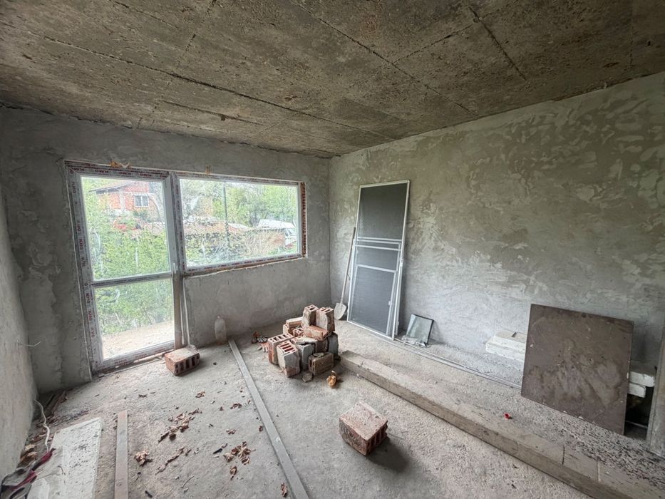 Вила до Враца , местността “Деривол” 85000 евро