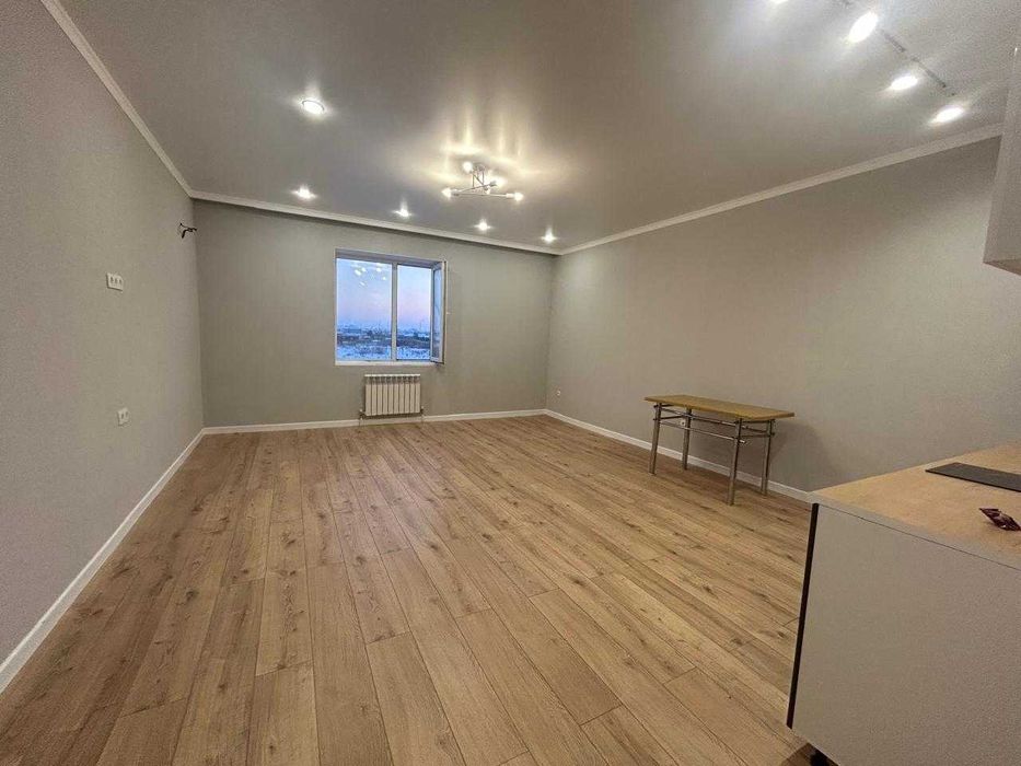 Новая 1-комнатная студия в новом доме