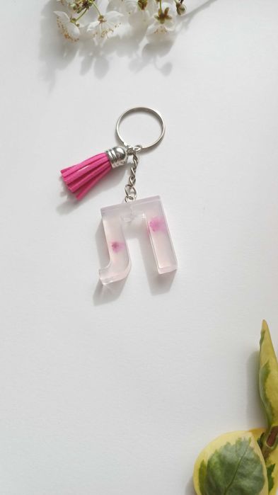 Ключодържатели с буква от епоксидна смола