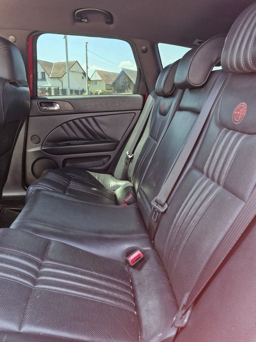 Vând alfa Romeo 159 TI