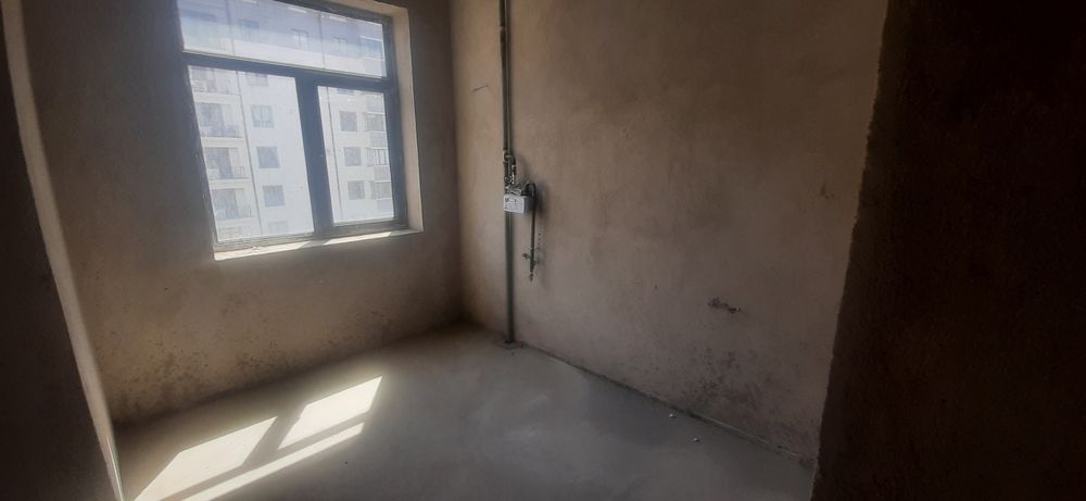 1 хонали уй сотилади