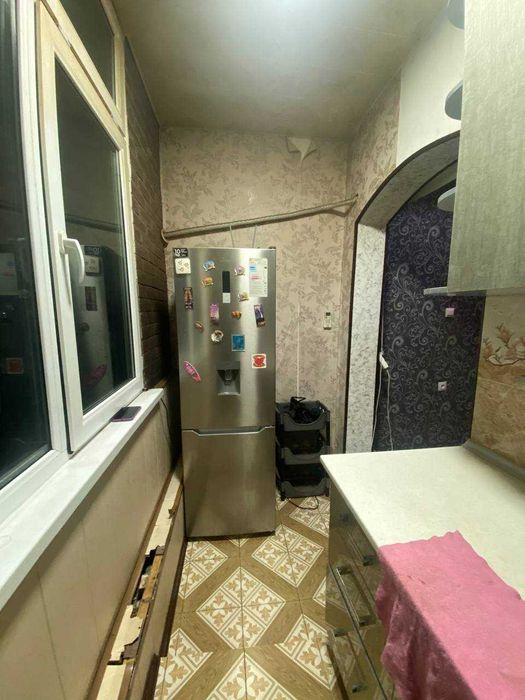 Сдается 2 комнатная квартира на 4 этаже в 4 этажке Артыкова