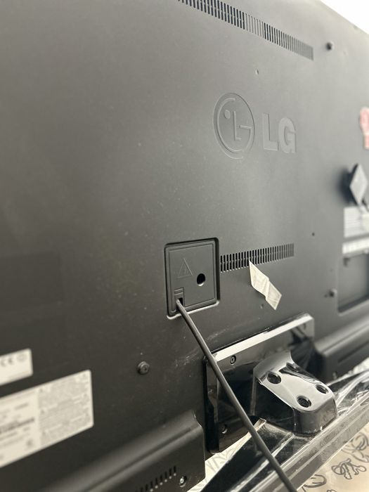 Телевизор LG диагональ 50 дюйм