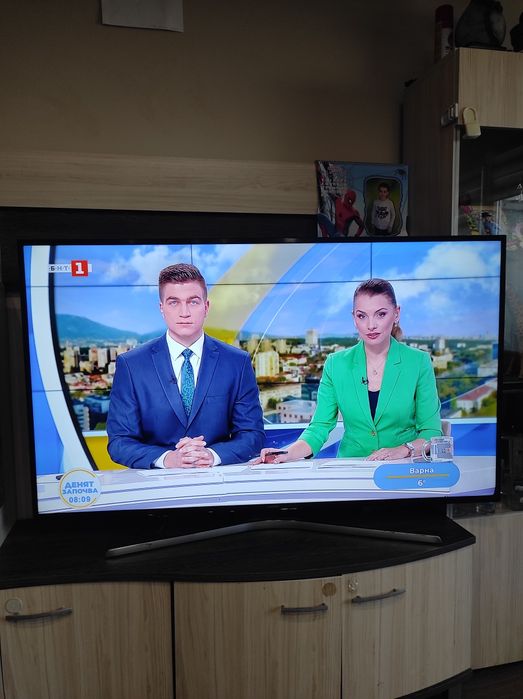 Смарт Телевизор Samsung 55 инча Ultra HD 4K