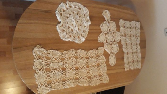 Ръчно плетени на една кука Каренца