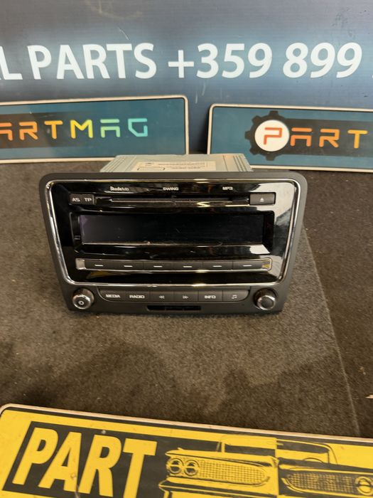 Радио медия Mp3 Skoda auto swing 3t0035161 G ном500