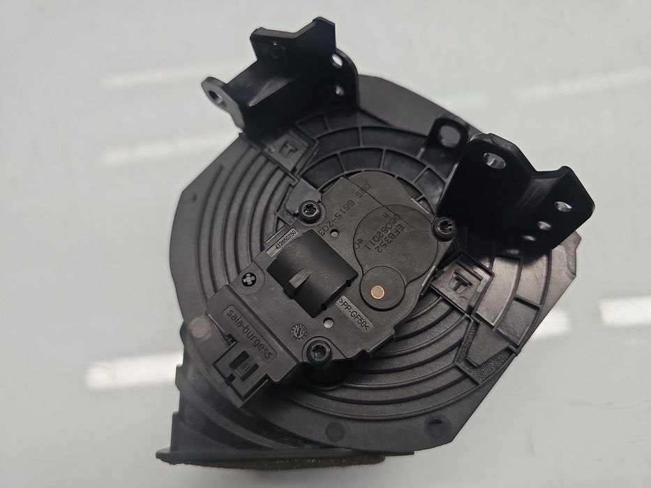 Grila aerisire centrala dreapta Jaguar XF (X250) [Fabr 2008-2015] Face