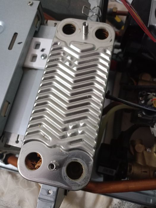 Ремонт котёл двухконтурны Установка профилактика и услуги сантехника