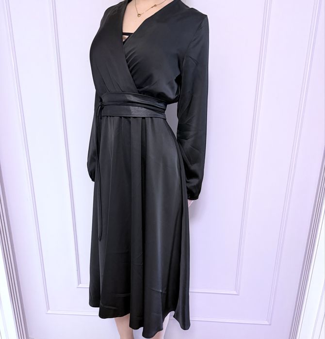 Платье новое с этикеткой