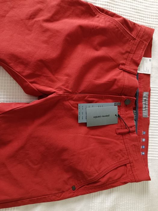 Pantaloni bărbătești chino