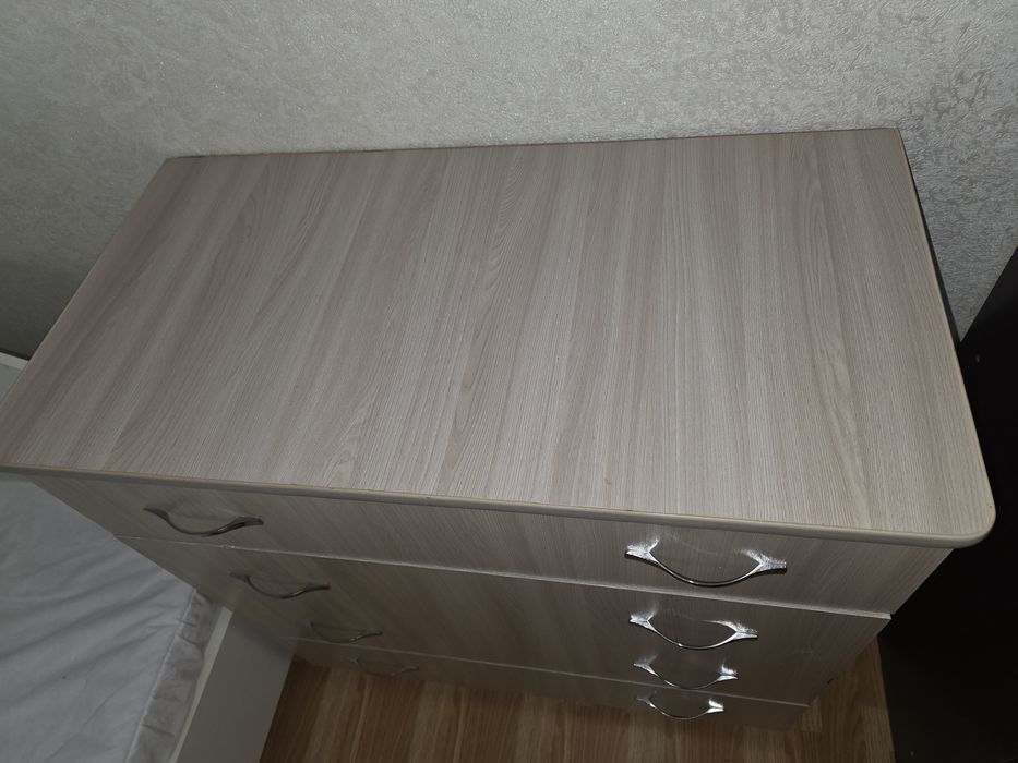 Продам комод б/у
