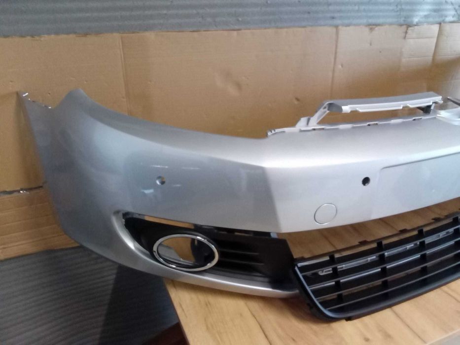 Pachet Bara&Grile Fata VW Golf 6/VI 2008-2013 (LA7W (Gri))