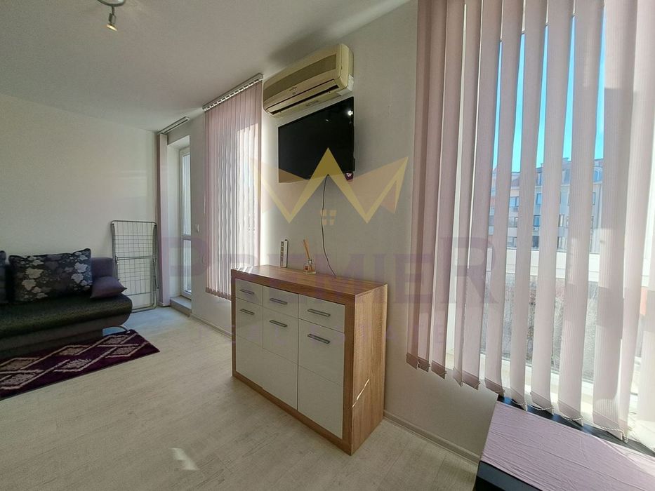 Дава се под наем Двустаен апартамент в Варна, Левски - 55 кв.м за 459 € - Снимка #3