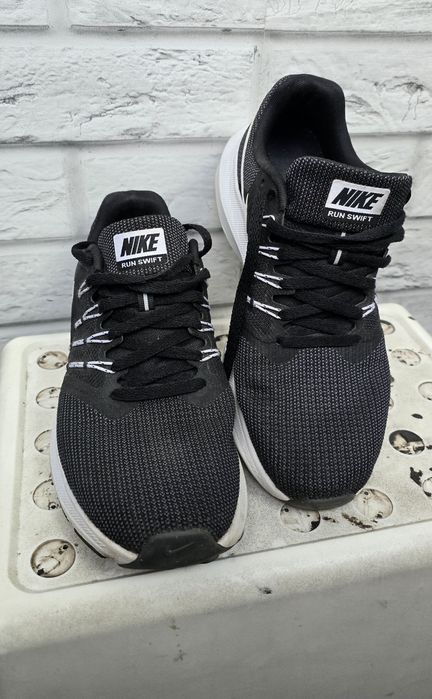NIKE  38 номер, дамски маратонки