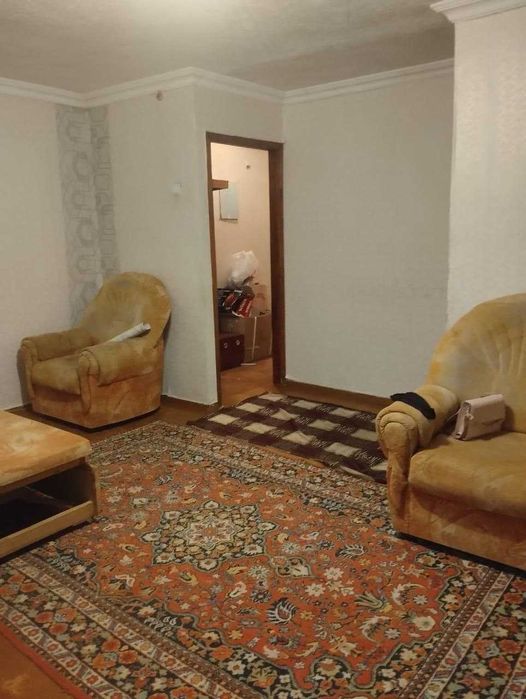 Продам 2 комнатную квартиру