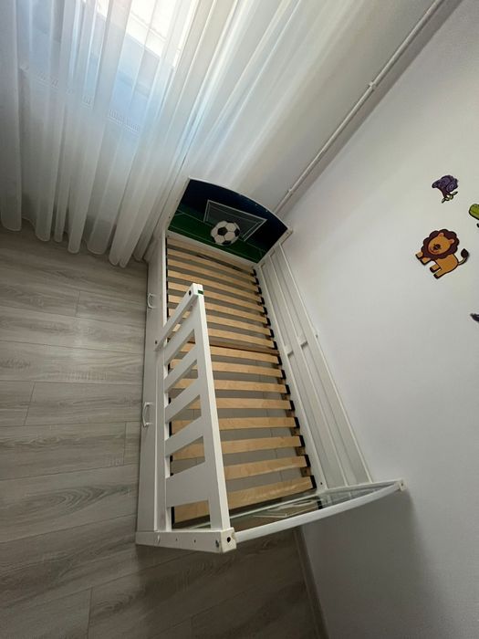 De vanzare patut copii