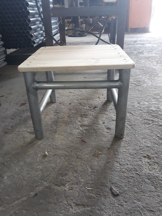 изработка на столчета и стълби