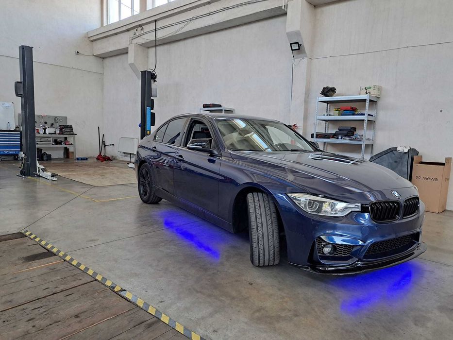 Capota BMW F30 Originala