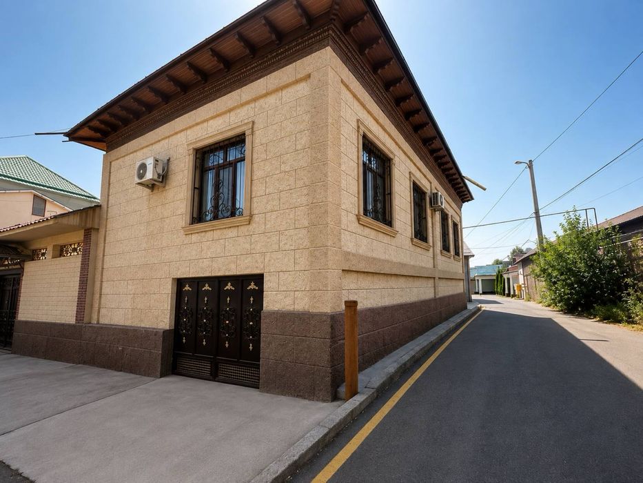 Срочно продаётся дом, Яккасарайский район,Пед институт 2.5 соток !