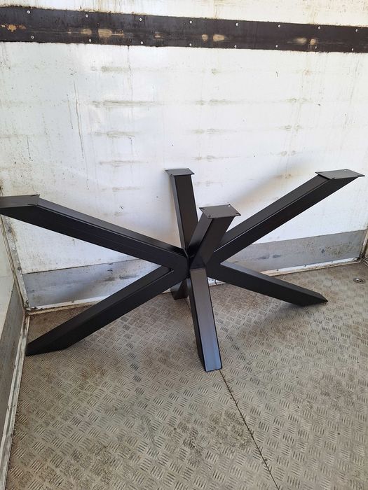 Picioare de masa si alte confecții metalice