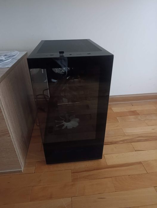 Геймърски компютър, Ryzen 7 2700x, 16 Gb/RX 580 8GB