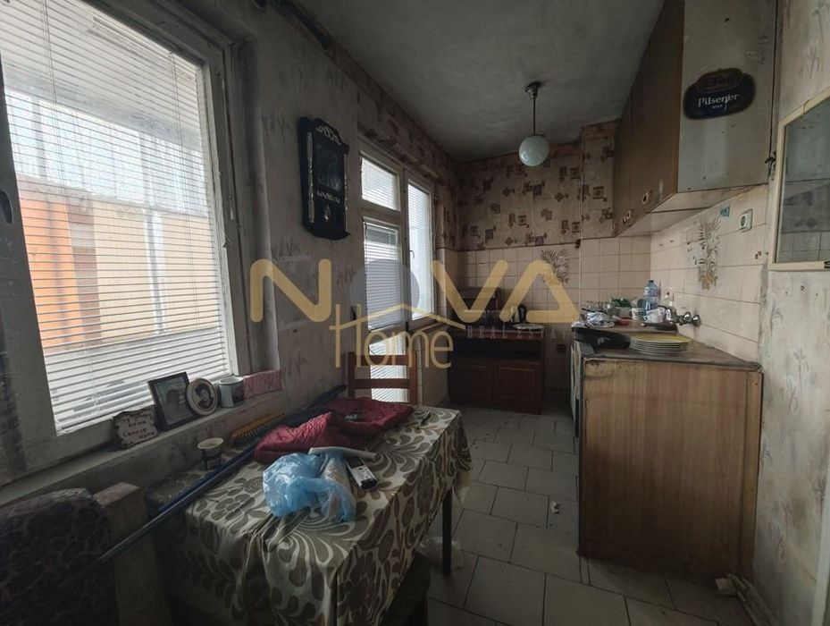 Продава се Двустаен апартамент в Варна, Конфуто - 74 кв.м за 1103 €/кв.м - Снимка #1