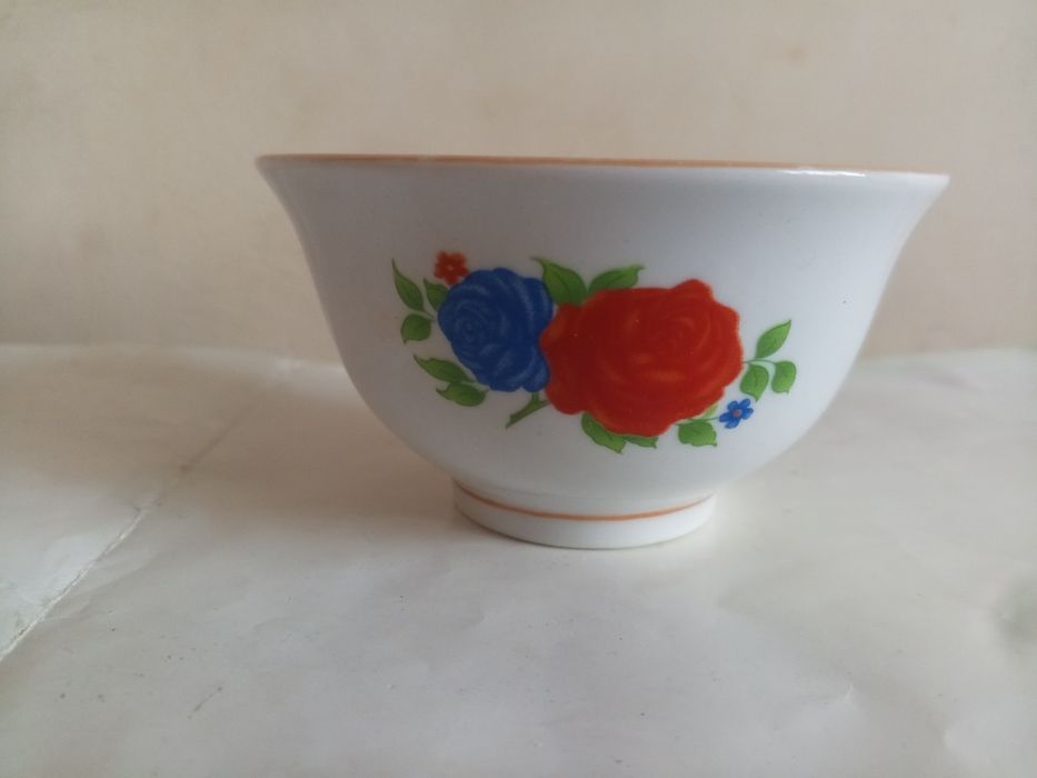 Piyola Sotiladi atir gulli