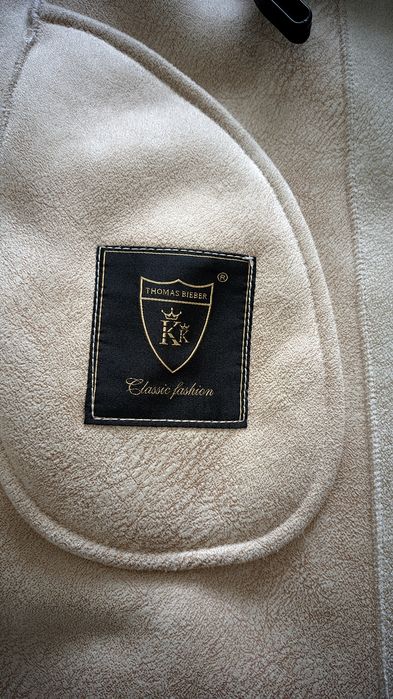 Продаю зимнее белое пальто